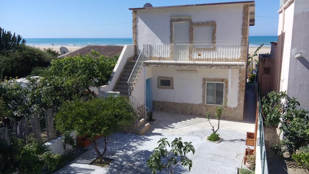 Villa Marinella Porto Empedocle Rom bilde